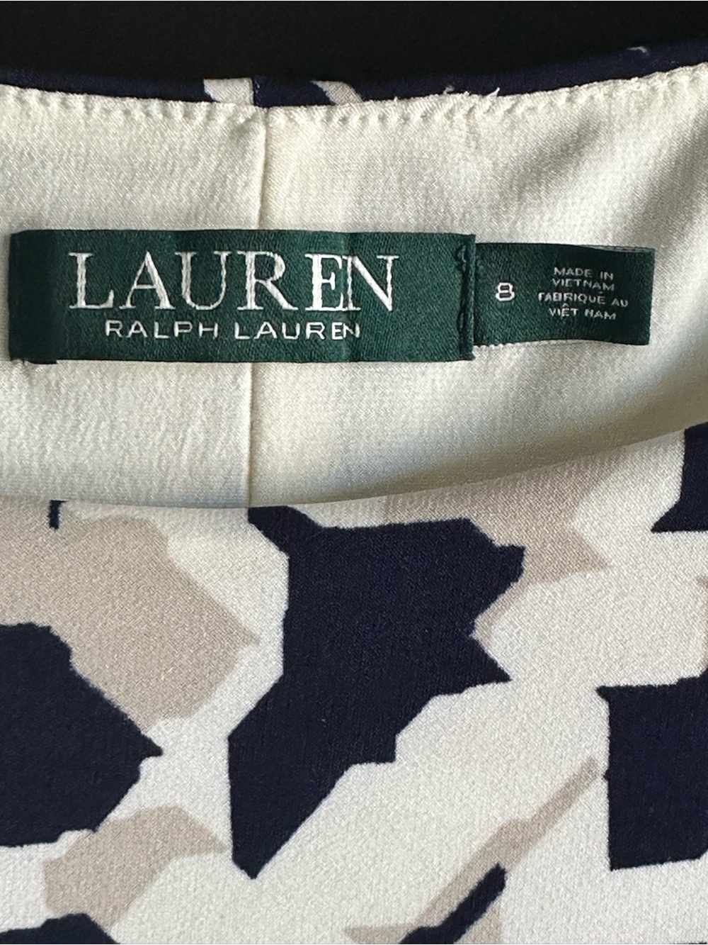 Lauren Ralph Lauren Navy and White Abstract Print Sheath Dress. Size 8 - Picture 8 of 10